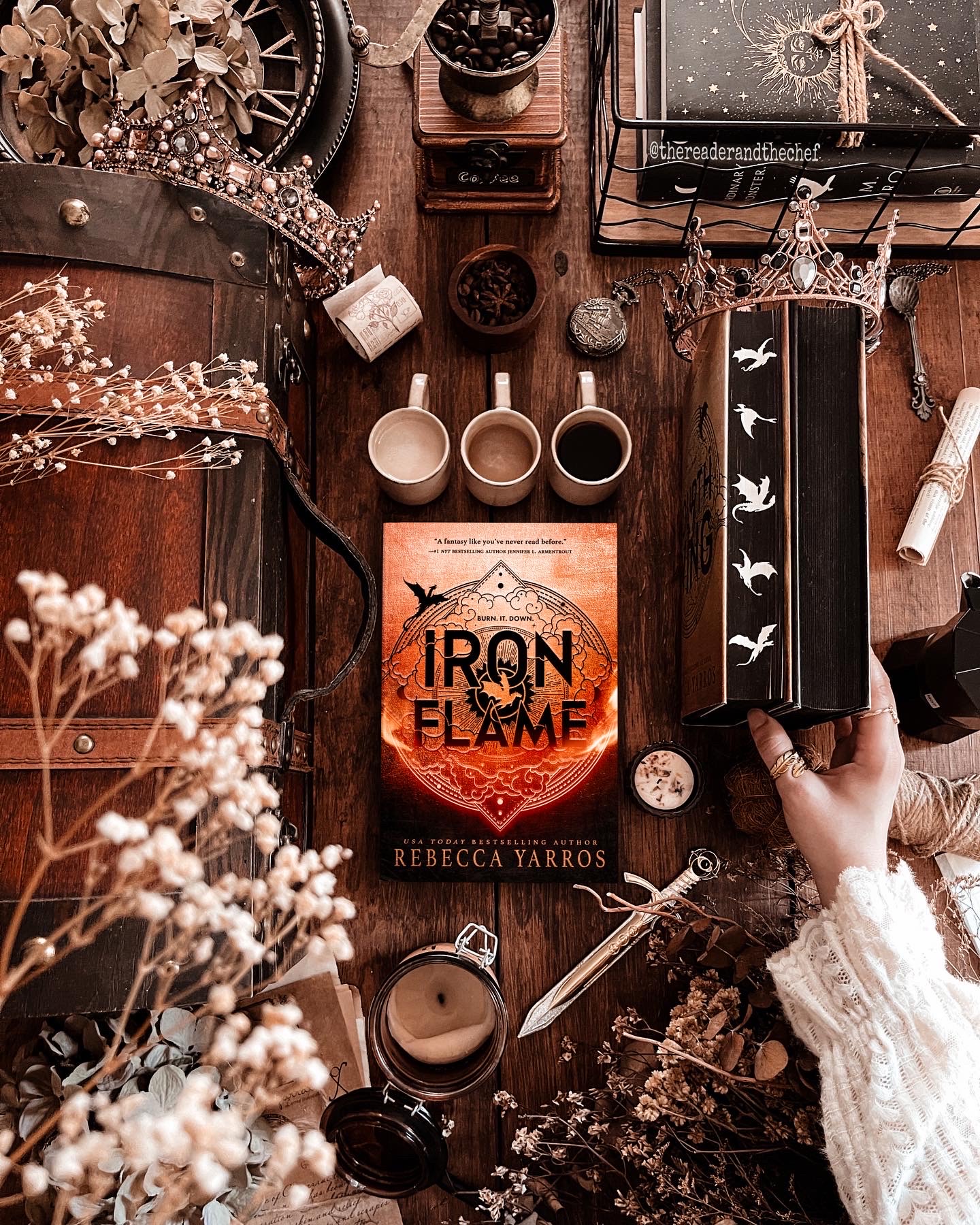 @thereaderandthechef - Iron Flame Cover Reveal